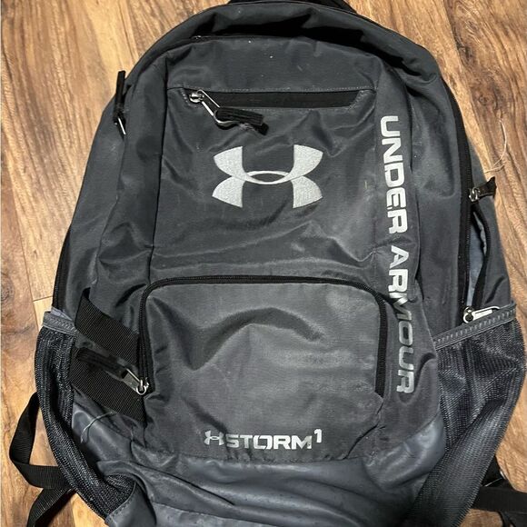 Under Armour Storm Gray and Black Men's Backpack - Picture 1 of 6